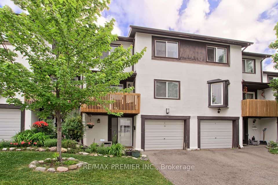 2651 Aquitaine Avenue #56, Mississauga, ON L5N 1V5