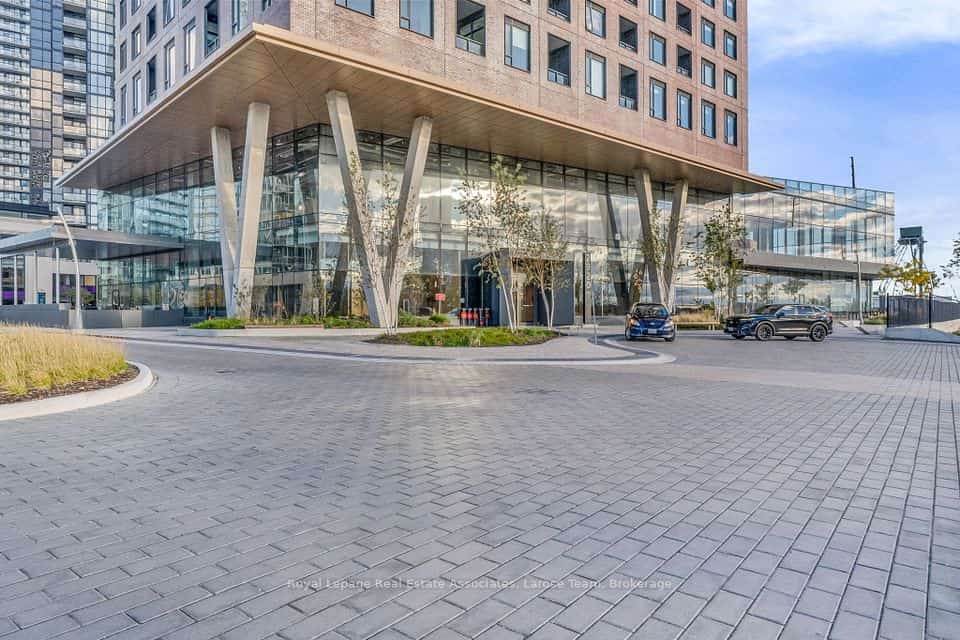 2920 Highway 7 Road #3707, Vaughan, ON L4K 0P4