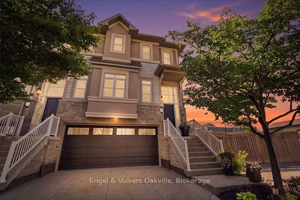 31 Sunvale Place #29, Hamilton, ON L8E 4Z6