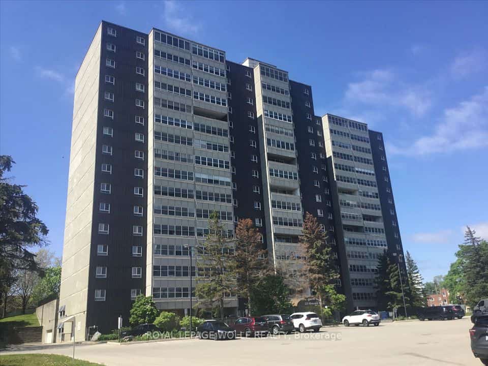 225 Harvard Place #1510, Waterloo, ON N2J 4H4