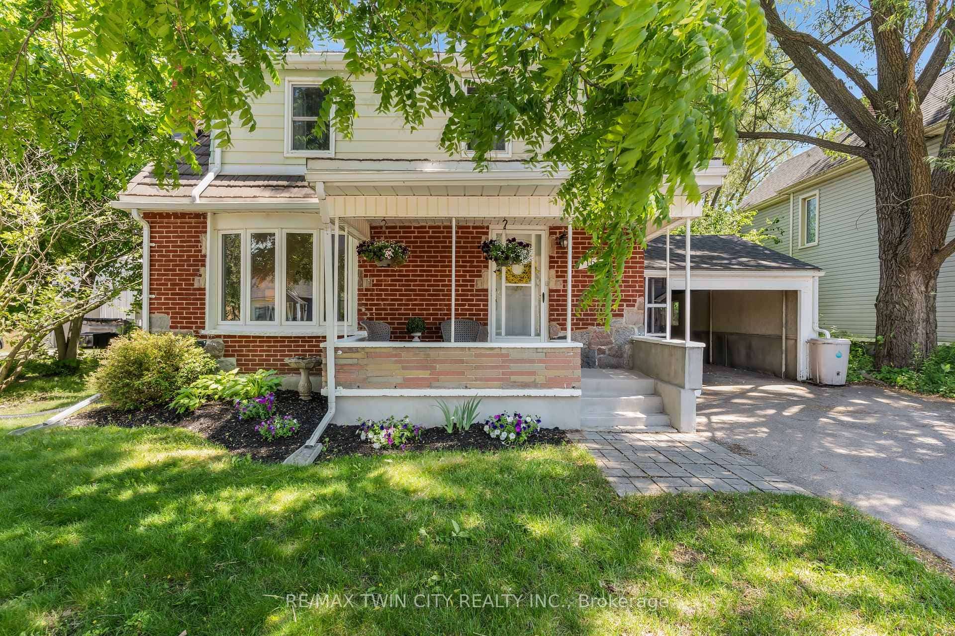 161 Hedley Street, Cambridge, ON N3H 3X9