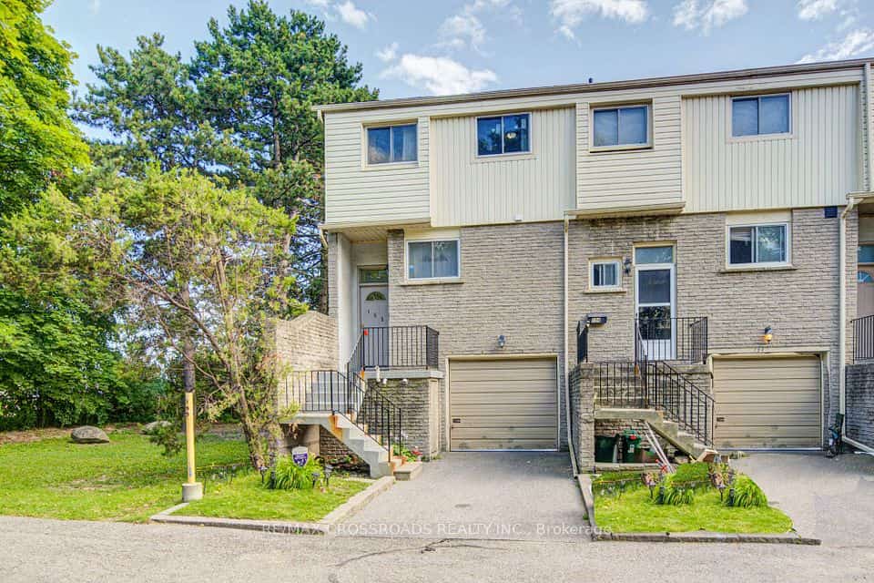 1915 Denmar Road #153, Pickering, ON L1V 3E1