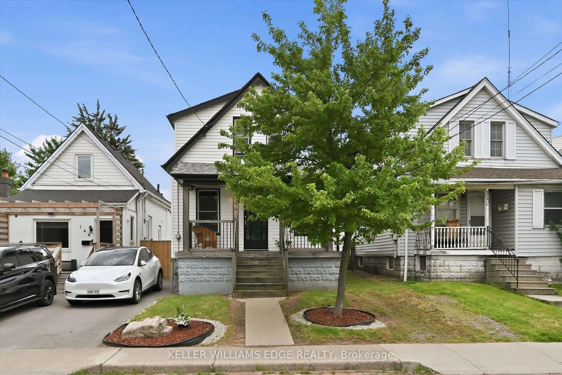 144 Campbell Avenue, Hamilton, ON L8H 2E9