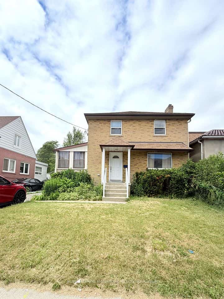 224 King Street, Toronto, ON M9N 1L7