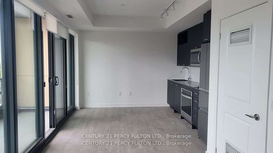 120 Eagle Rock Way #602, Vaughan, ON L6A 5C2
