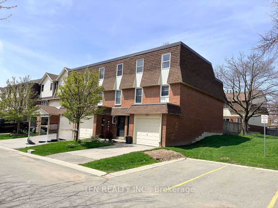30 Heslop Road #21, Milton, ON L9T 1B3