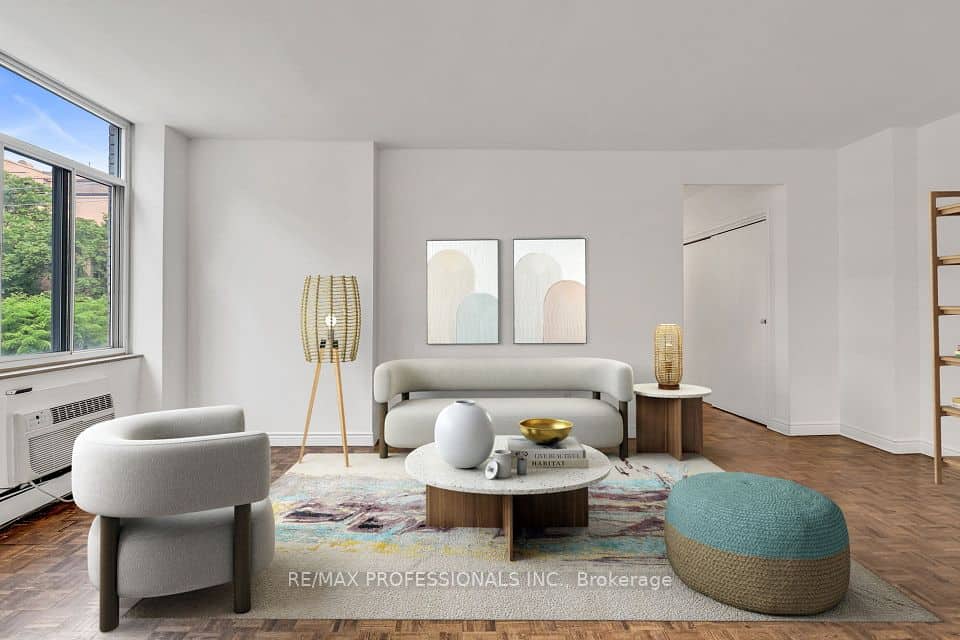 335 Lonsdale Road, Toronto