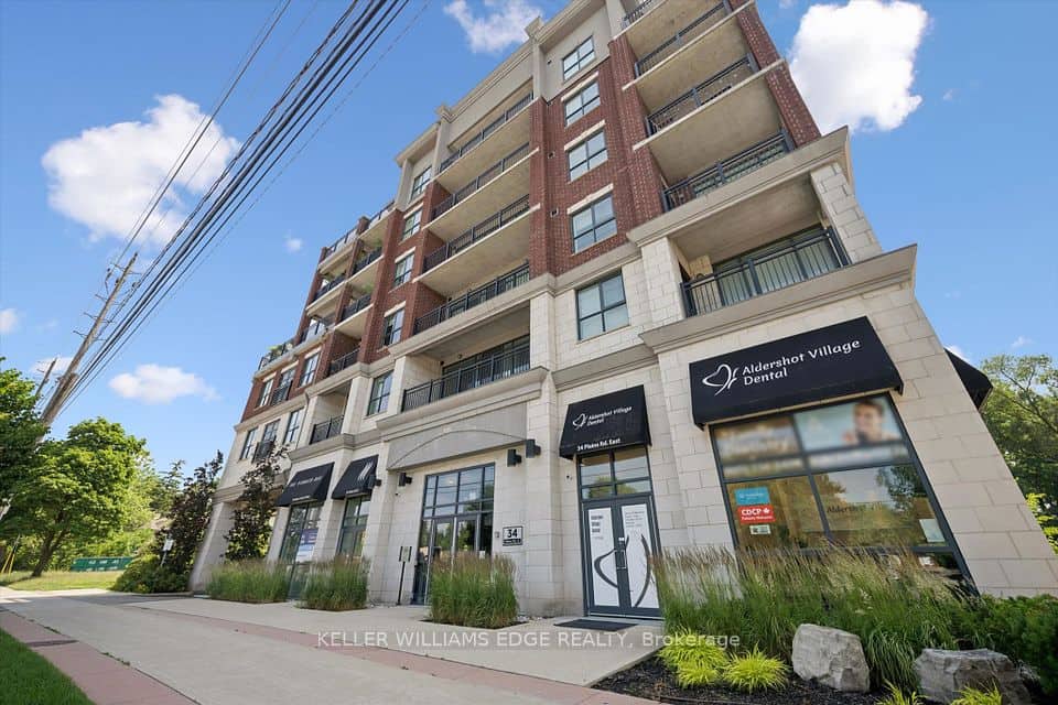 34 Plains Road E, Burlington