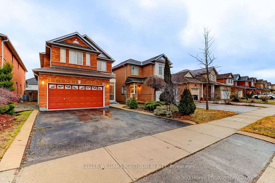 45 Olympia Crescent, Brampton, ON L6X 4W2