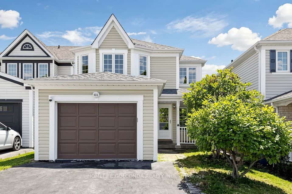 933 Glenbourne Court, Oshawa, ON L1K 2P8