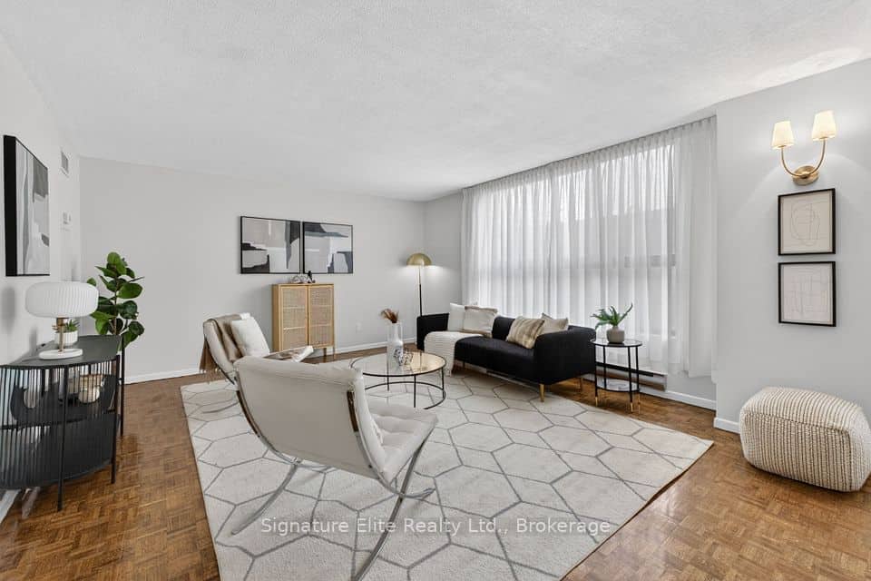 10 Prue Avenue, Toronto