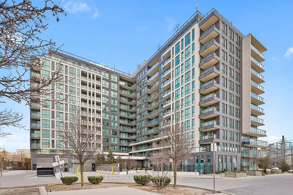 80 ESTHER LORRIE Drive #501, Toronto, ON M9W 4V1