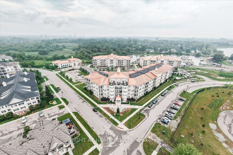 50 Lakebreeze Drive, Clarington, Clarington