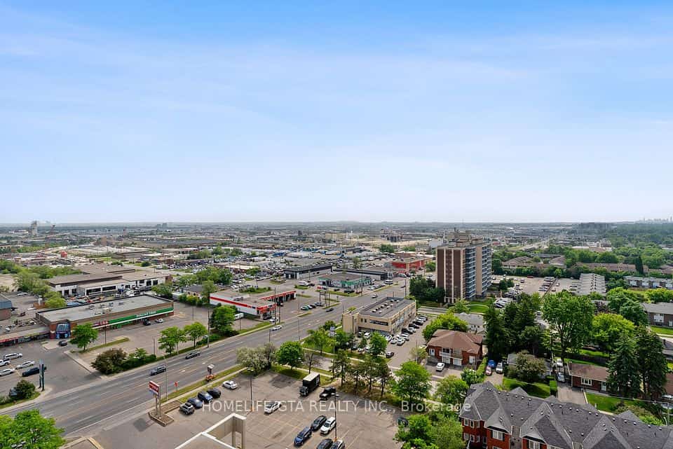 215 Queen Street E #1503, Brampton, ON L4W 0A9
