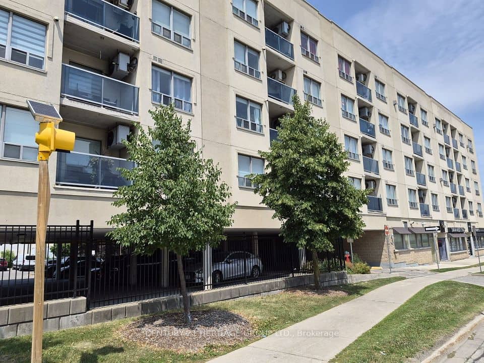 160 Wellington Street, Aurora, Aurora