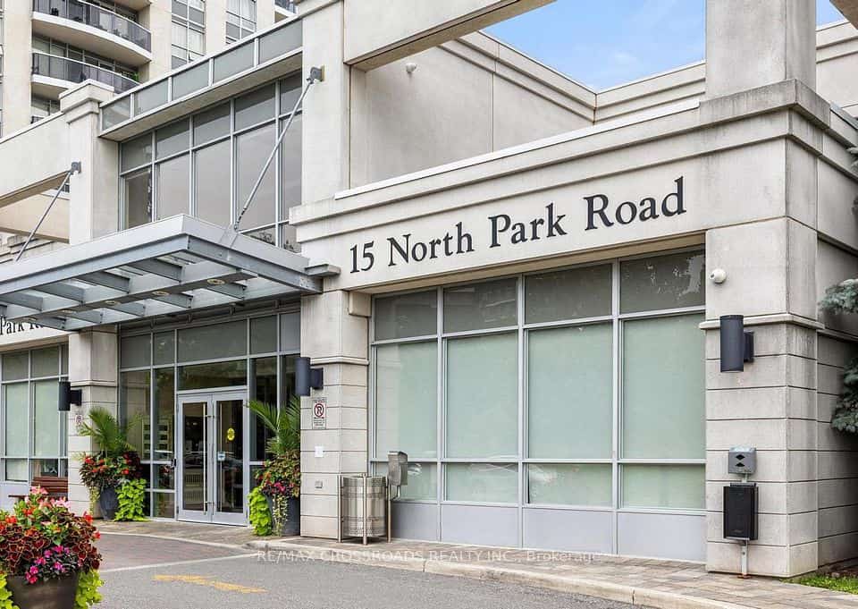 15 North Park Road #1004, Vaughan, ON L4J 0A1