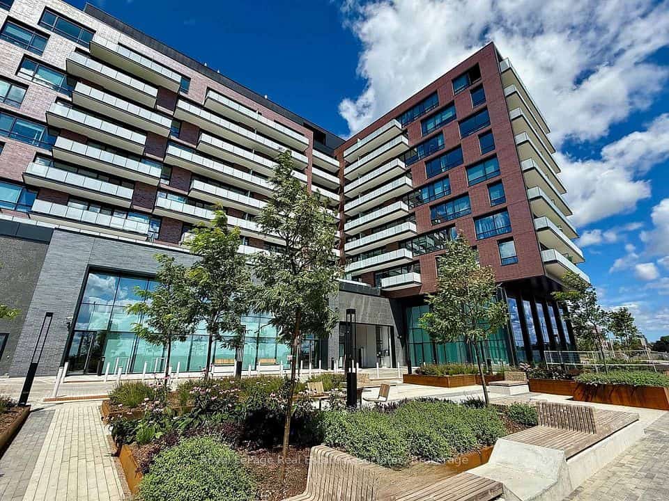 251 Masonry Way #312, Mississauga, ON L5H 0B3