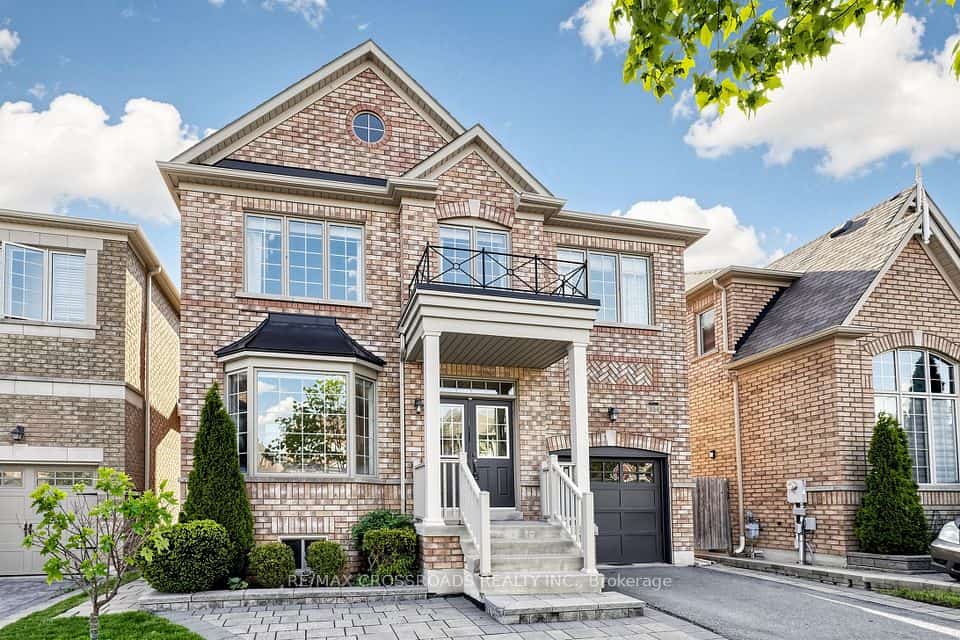 334 williamson Road, Markham, ON L6E 0H2