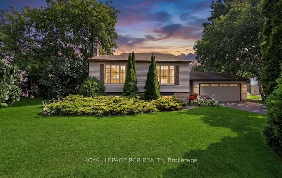 60 Holmes Drive, Caledon, ON L7K 0A7