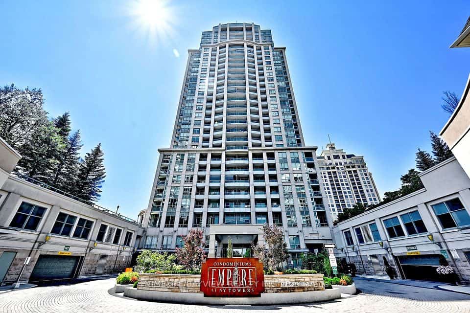 17 Barberry Place #2105, Toronto, ON M2K 3E2
