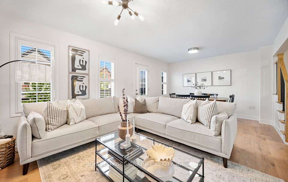 944 Deverell Place, Milton, ON L9T 0M3