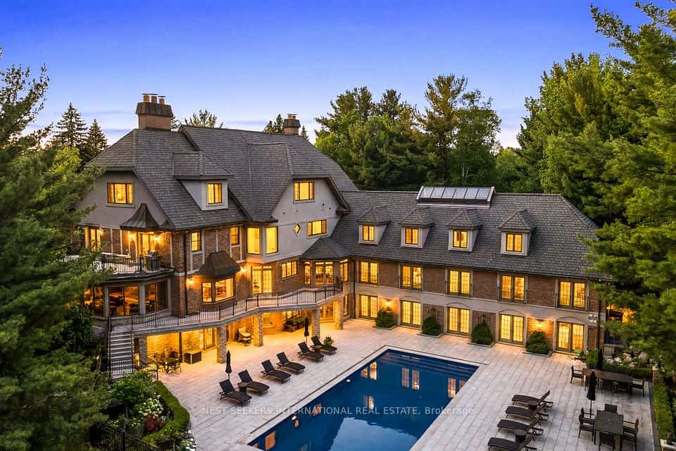 35 Kingswood Drive, King, ON L7B 1K8