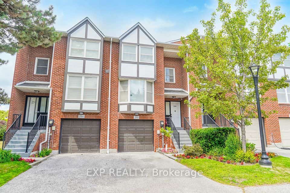 288 Simonston Boulevard, Markham, ON L3T 4T5