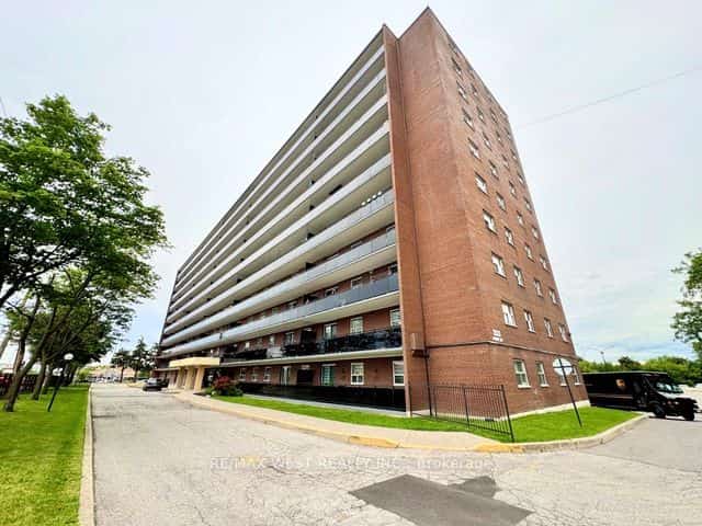 3533 Derry Road E #709, Mississauga, ON L4T 1B1