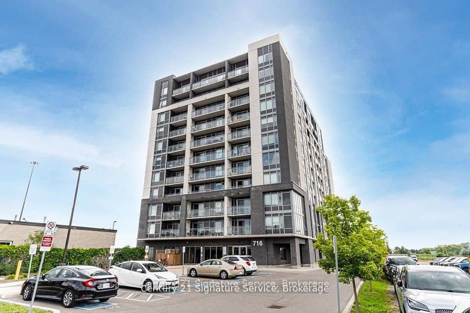 716 Main Street E, Milton