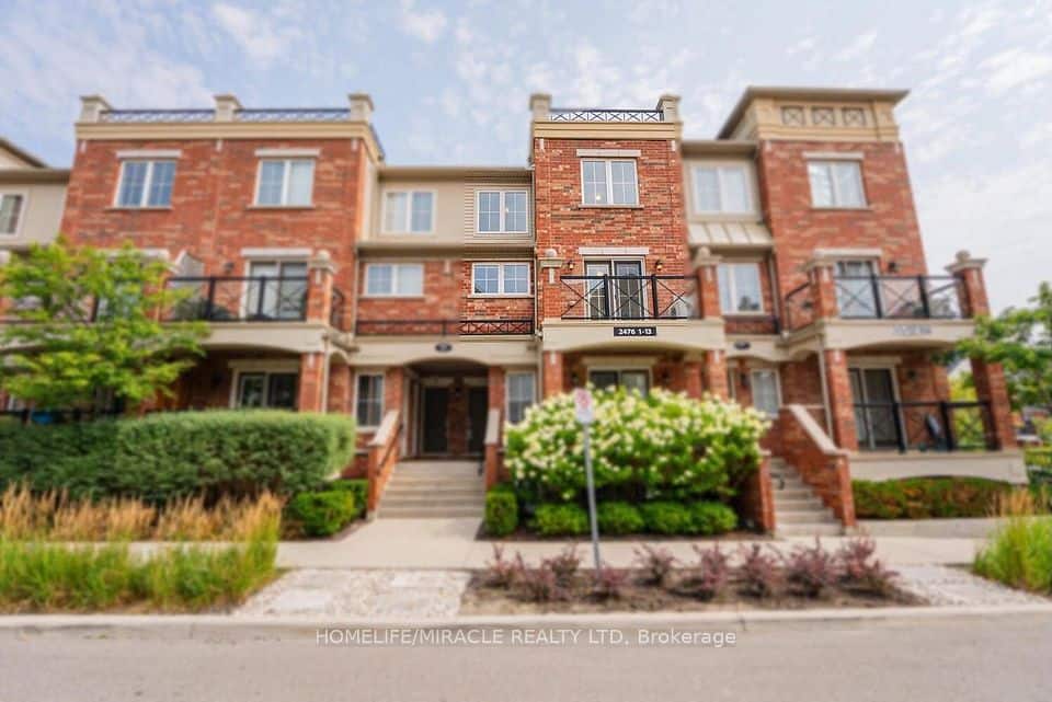 2476 Post Road, Oakville
