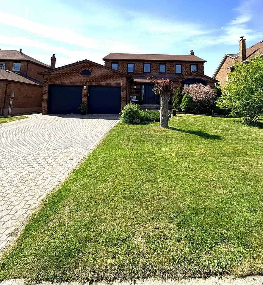 24 Lindhurst Street, Brampton, ON L6S 4C2