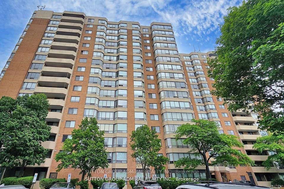 7601 Bathurst Street #1107, Vaughan, ON L4J 4H5