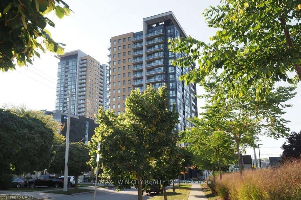 100 Garment Street #910, Waterloo, ON N2G 0C3