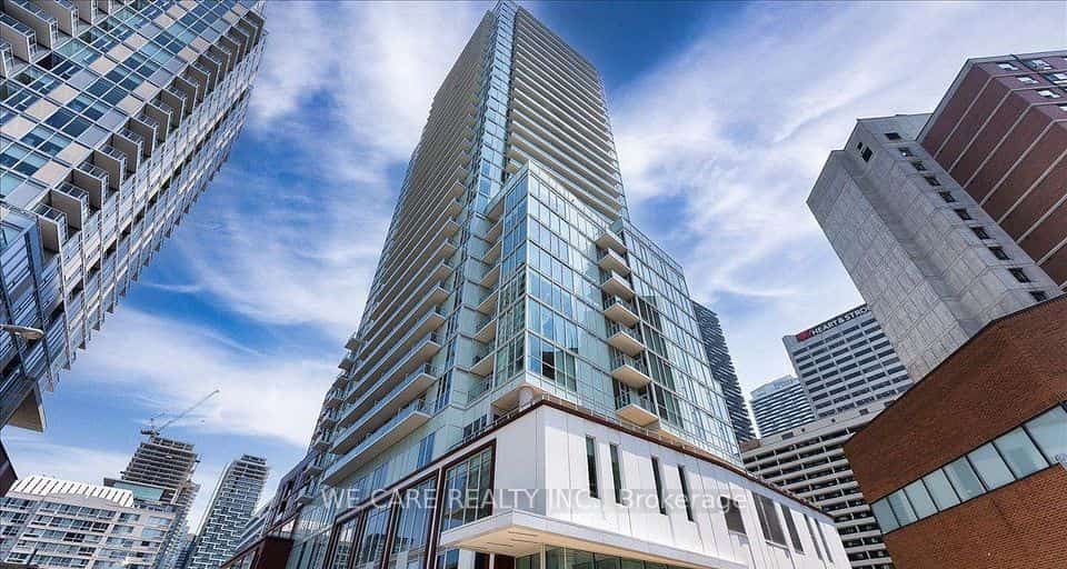 33 Helendale Avenue #1407, Toronto, ON M4R 0A4