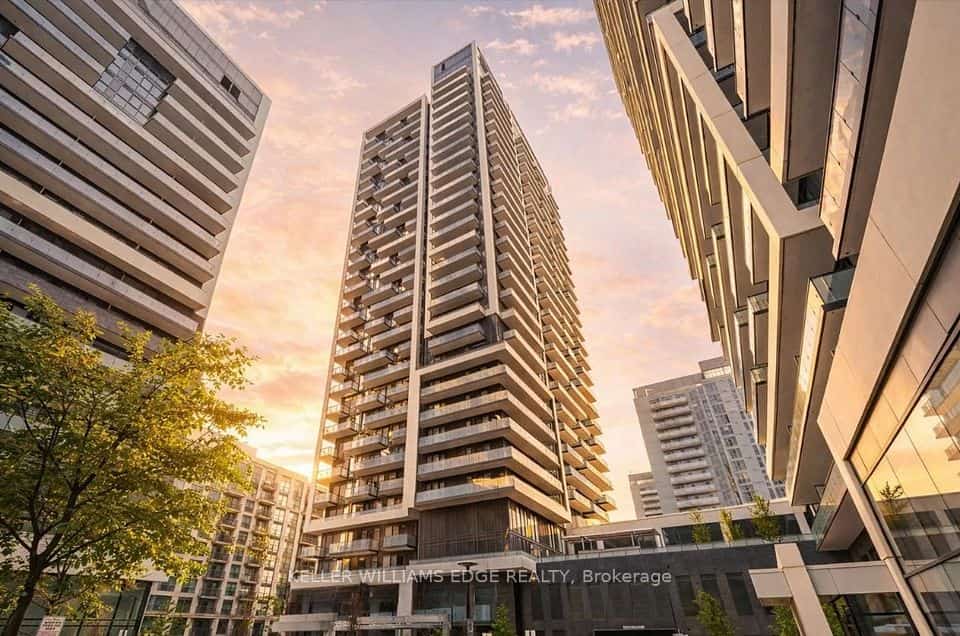 95 Oneida Crescent #706, Richmond Hill, ON L4B 0B1