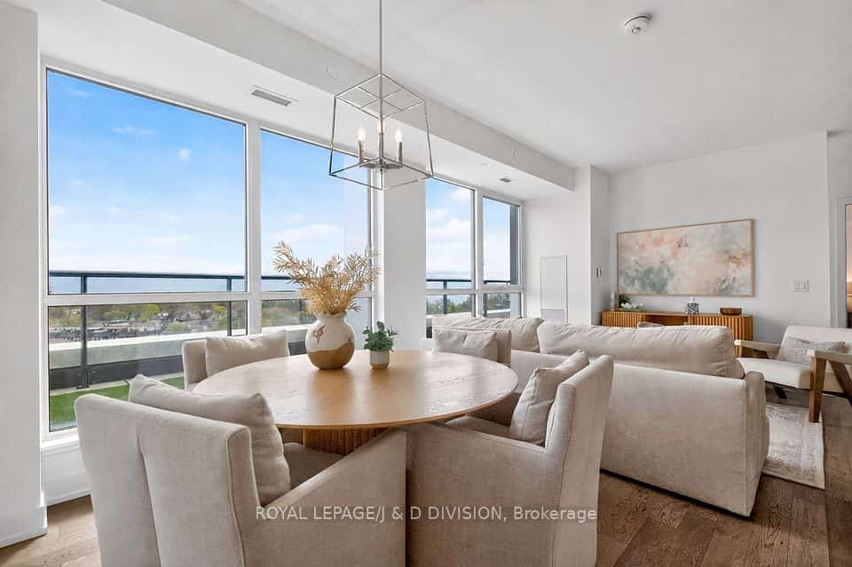 1063 Douglas McCurdy Common #903, Mississauga, ON L5G 0C5