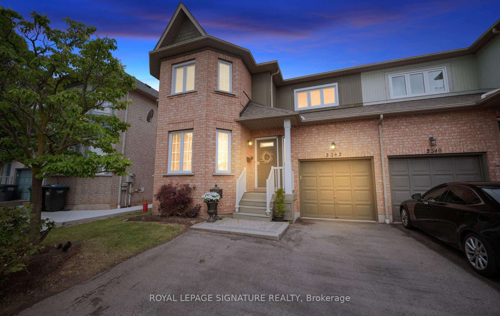 2342 Bankside Drive, Mississauga, ON L5M 6E1