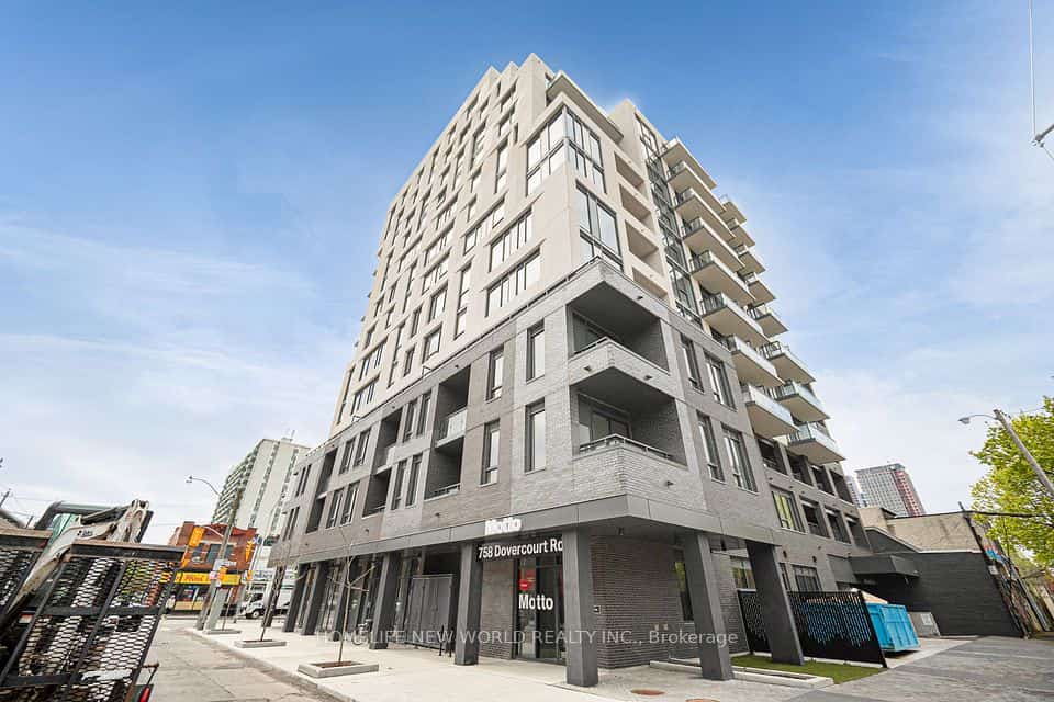 758 Dovercourt Road #807, Toronto, ON M6H 0G7