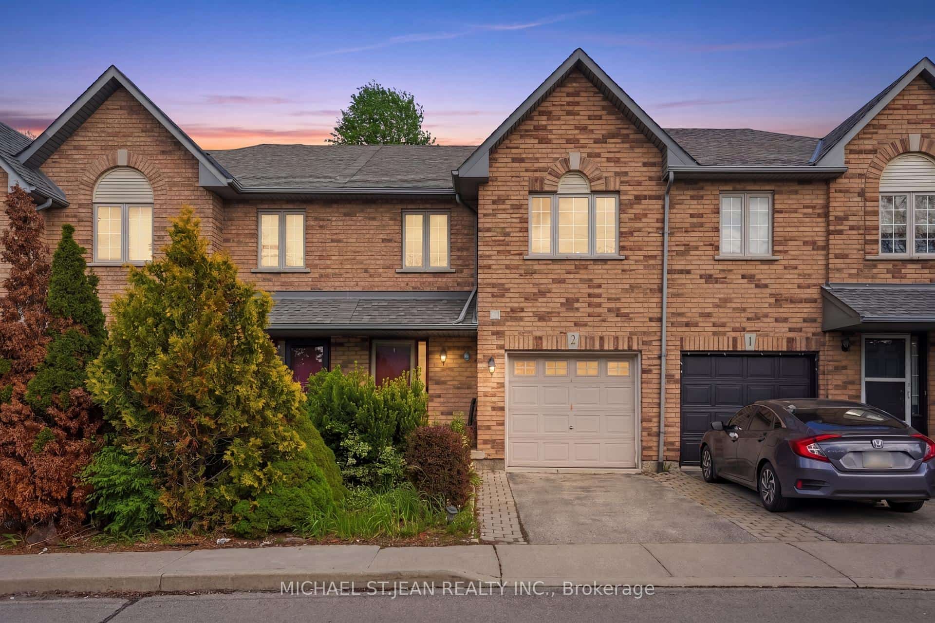 565 Rymal Road E #2, Hamilton, ON L8W 3Y2