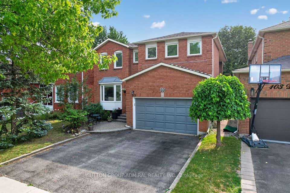 99 Dundurn Crescent, Vaughan, ON L4J 6Z4