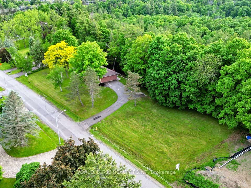 60 Kleins Ridge, Vaughan, ON L0J 1C0