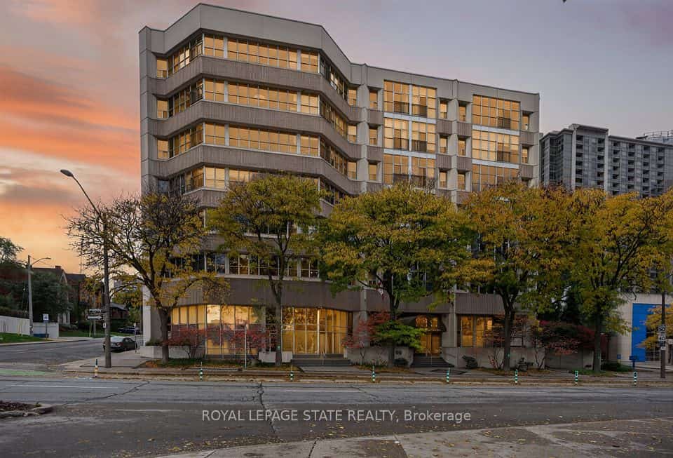 66 Bay Street S, Hamilton