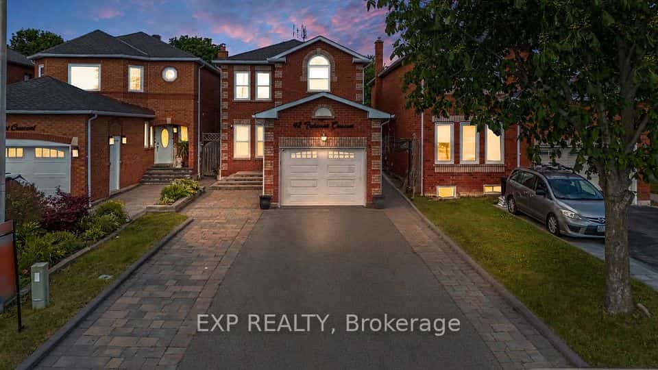 42 Fieldnest Crescent, Whitby, ON L1R 1Z6