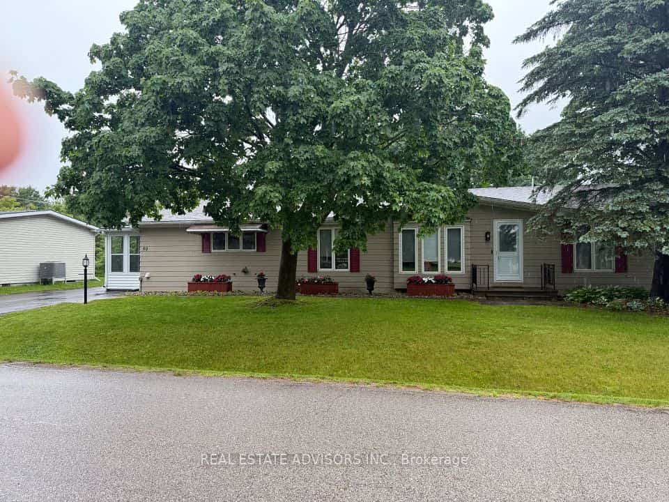 50 Juno Crescent, Georgina, ON L0E 1R0