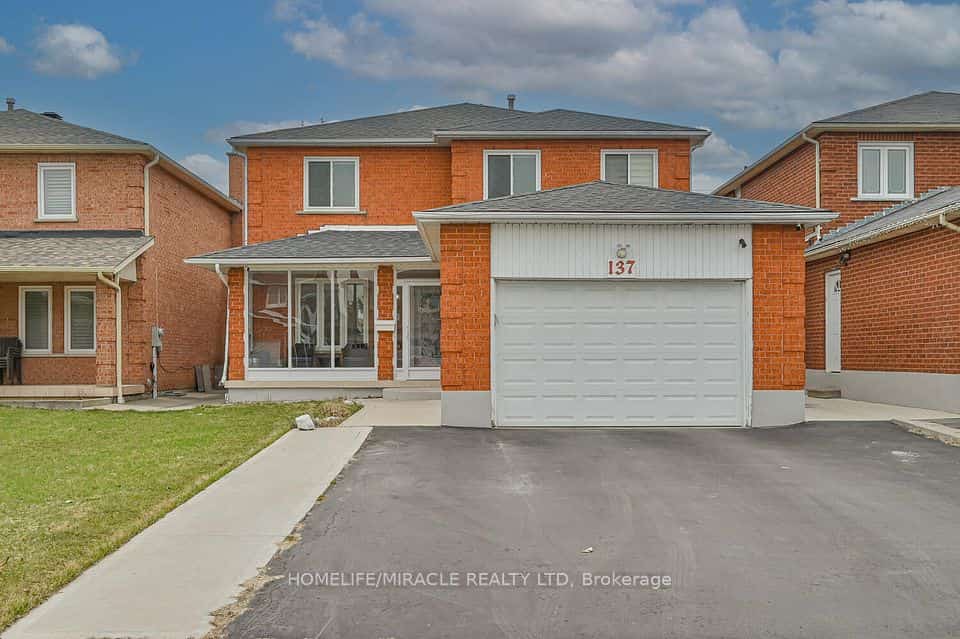 137 Minglehaze Drive, Toronto, ON M9V 4W7