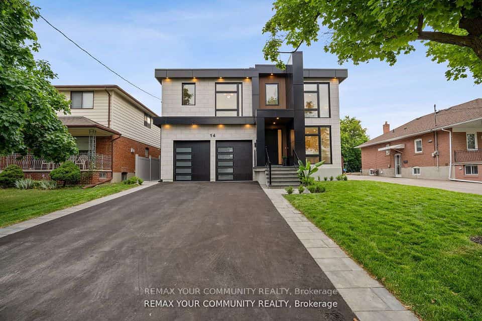 14 Ranwood Drive, Toronto, ON M9N 3E9