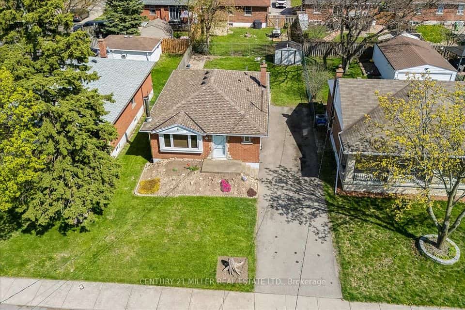 5 Greenwood Street, Hamilton, ON L8T 3N2