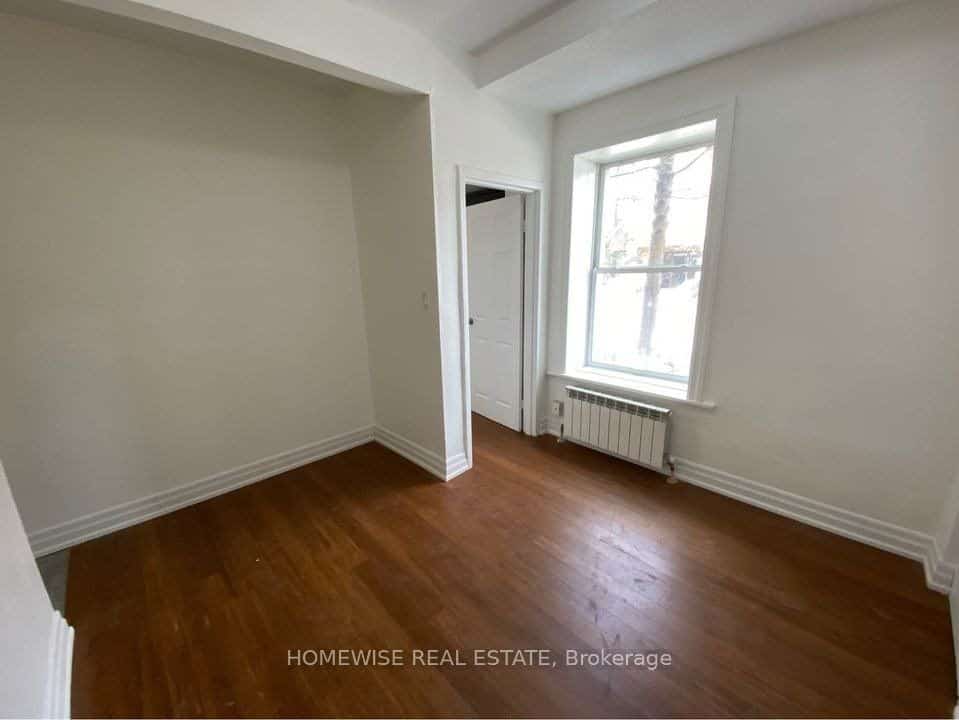 1 Triller Avenue #104, Toronto, ON M6K 3B7