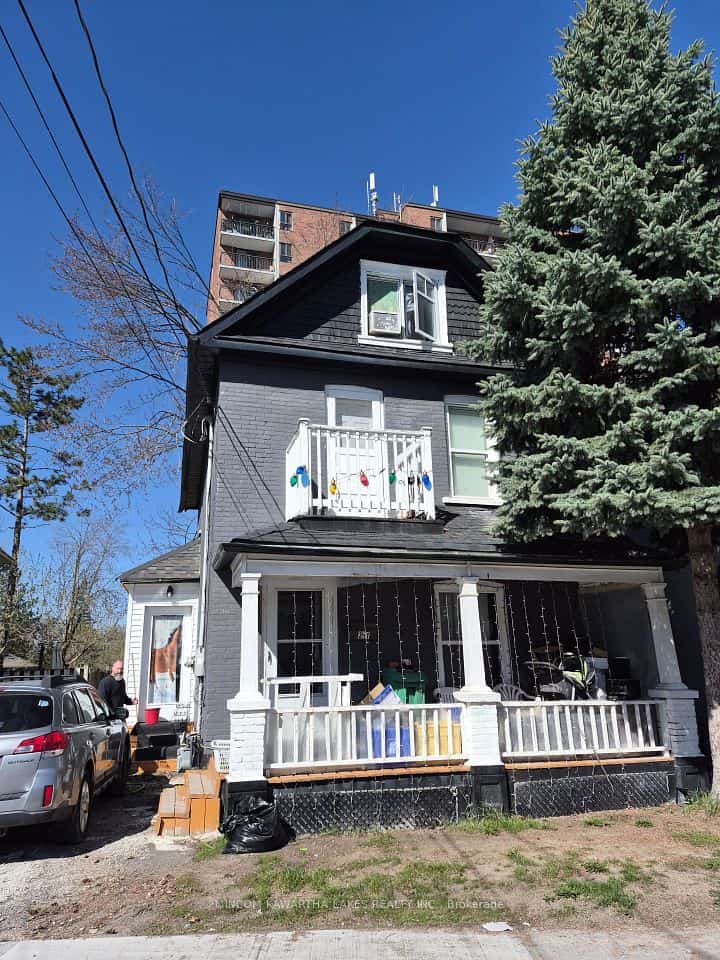 341 George Street S, Peterborough, ON K9J 3C8