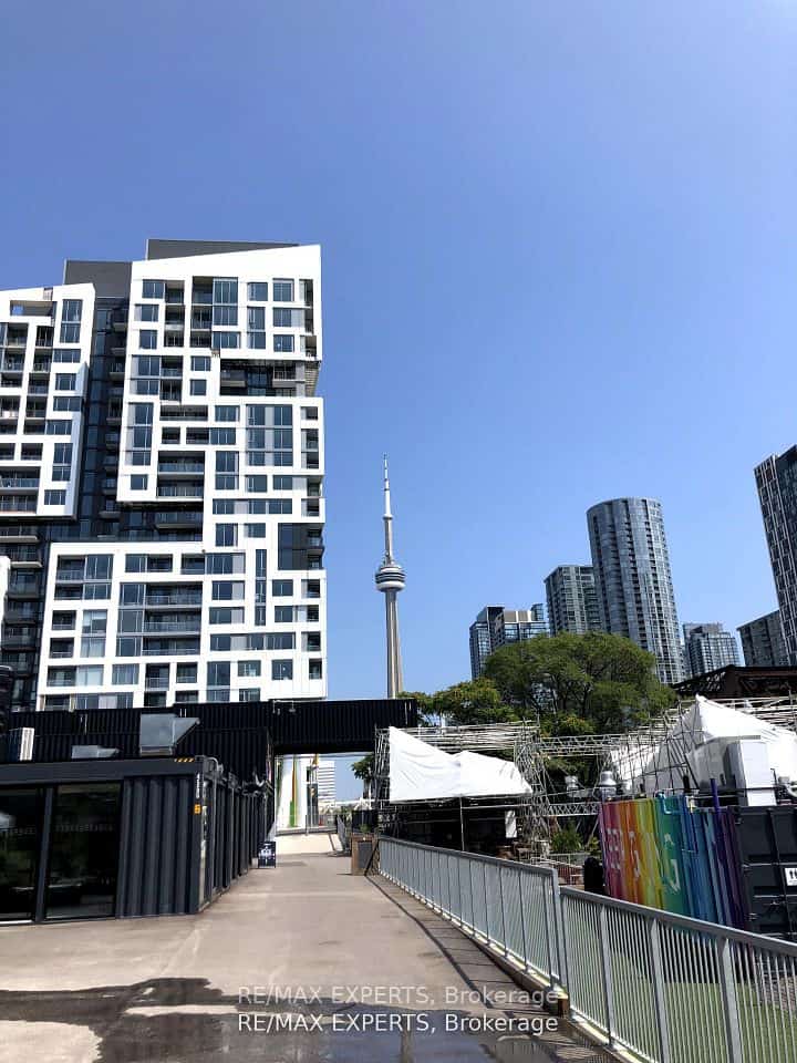 27 Bathurst Street #1214W, Toronto, ON M5V 2P1
